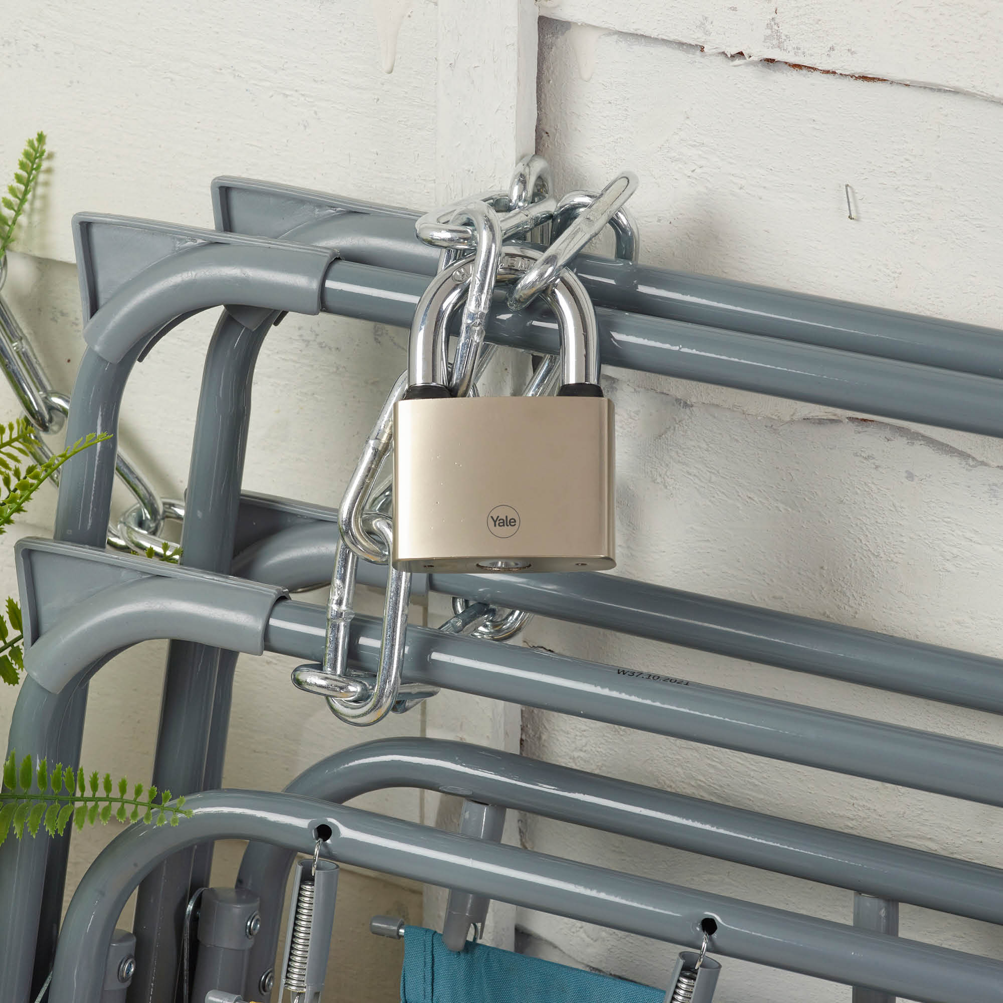 Y112/30/121/1 Yale 30mm Iron Disc Padlock with3 Retaining Keys (Silver Finish) (Pack of 2) - Image 7