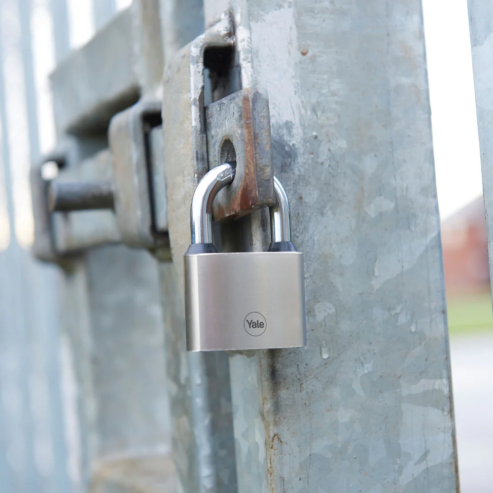 Y112/50/128/1 Yale 50mm Iron Disc Padlock (Pack of 2) with 3 Retaining Keys (With each lock) (Silver Finish) - Image 7