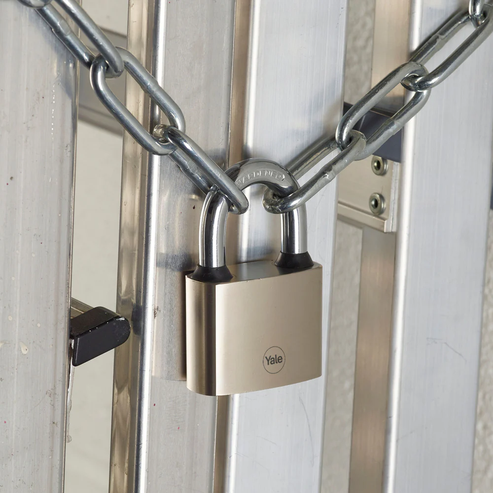 Y112/50/128/1 Yale 50mm Iron Disc Padlock (Pack of 2) with 3 Retaining Keys (With each lock) (Silver Finish) - Image 12